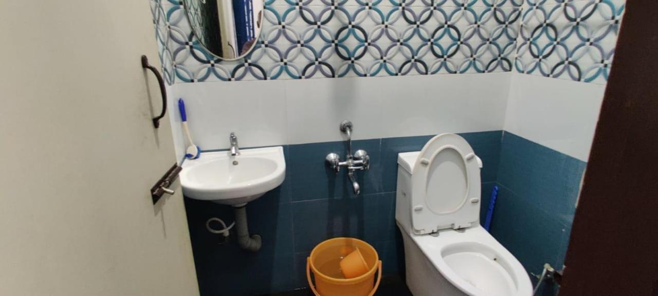 Sandy 4 Bhk Homestay - Only Adults Allowed Udagamandalam Exterior foto